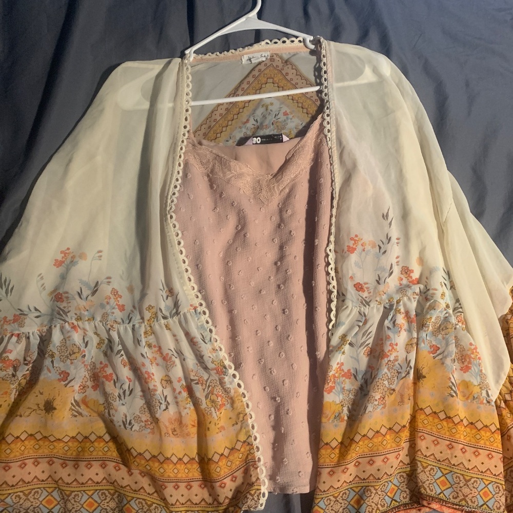 Womens tops lot - Picture 2 of 12